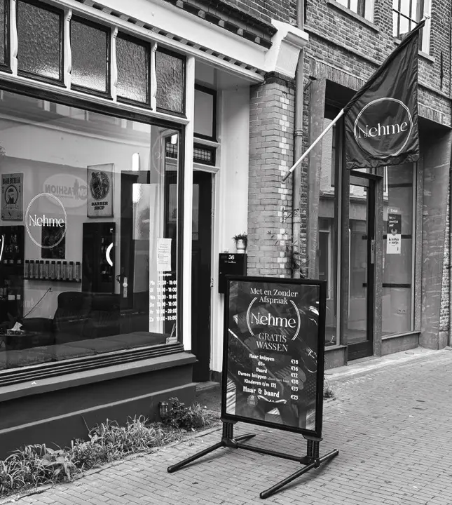 Interieur van barbershop Nehme in Kampen
