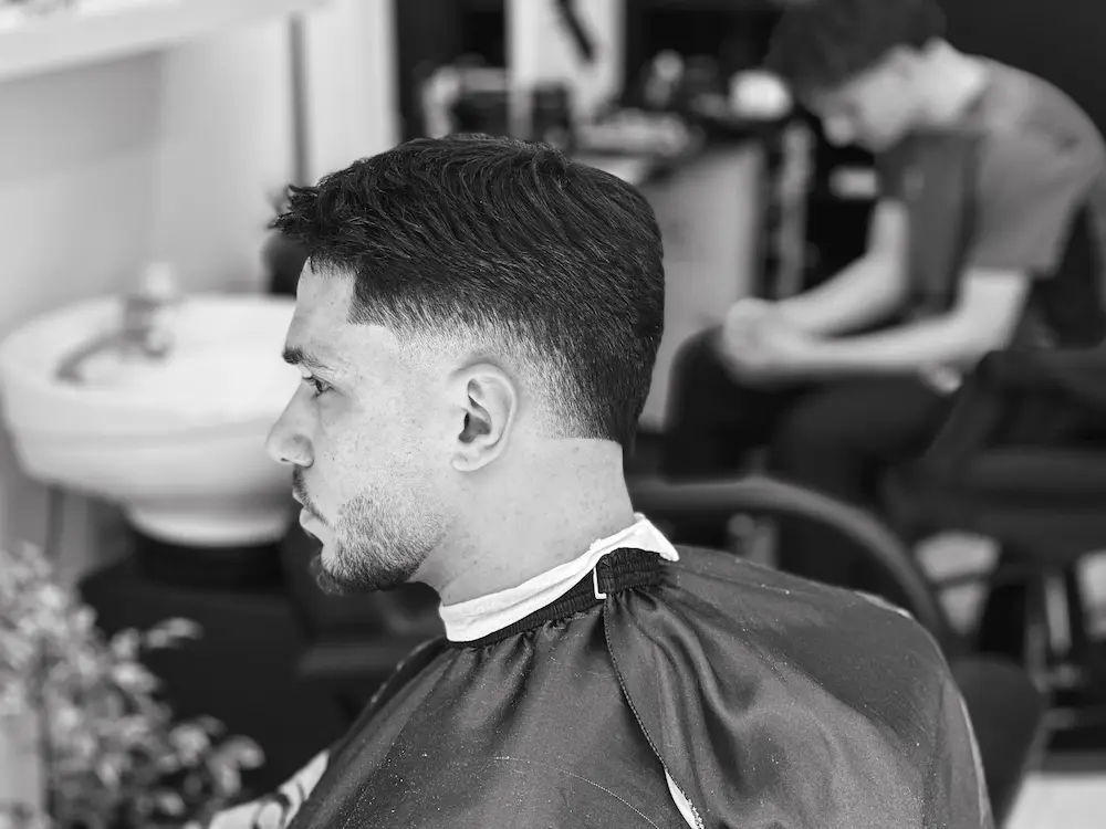 Modern herenkapsel bij barbershop Nehme in Kampen
